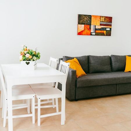 Easysleep Fiumicino Apartment Ngoại thất bức ảnh